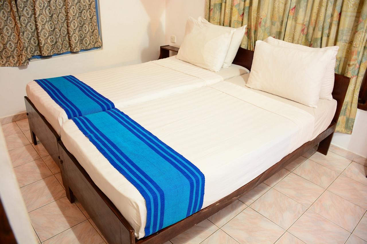 Ranmal Beach Hotel Hikkaduwa Phòng bức ảnh